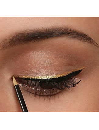 Sizzling Eyeliner Looks Straight From Pinterest