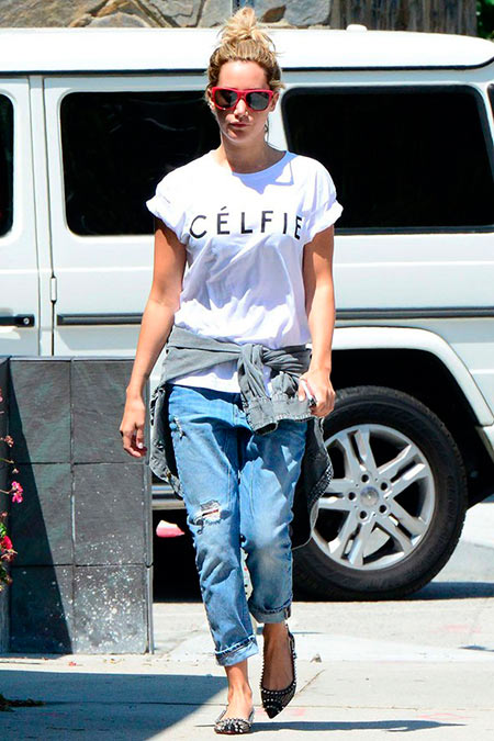 How Celebs Wear Boyfriend Jeans So Cool!