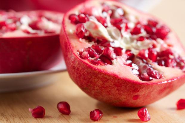 DIY Pomegranates Recipes For your Beautiful Looks