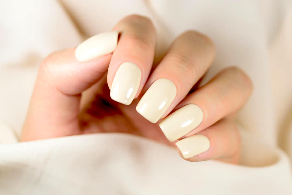 neutral nail color for interview