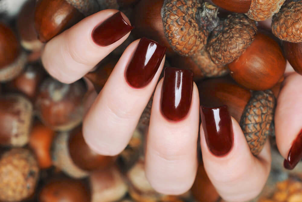 DFrow The Best Nail Colors for Fall rich brown