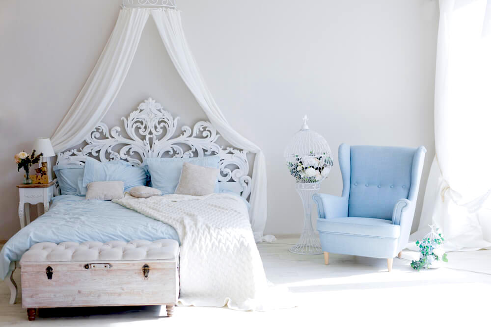Fairytale style bedroom with a pale blue tone
