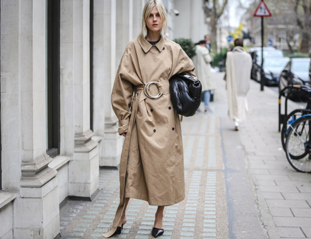 LONDON, UK- February 16 2019: Linda Tol on the street during the London Fashion Week.