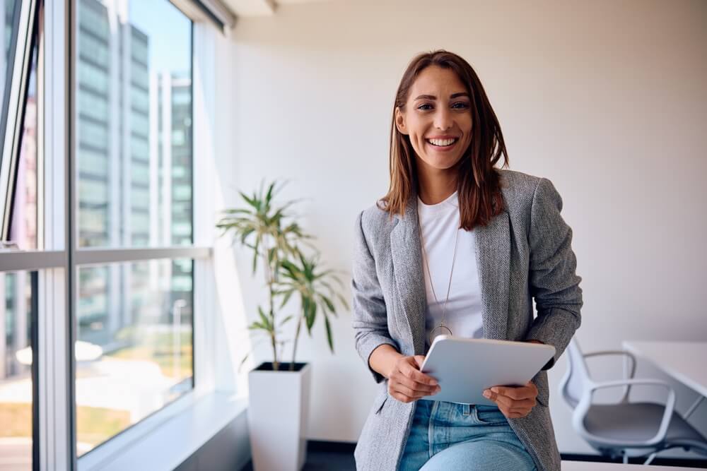 woman clipboard