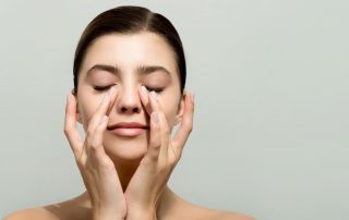 woman hands skincare