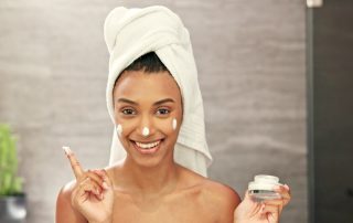 woman face cream