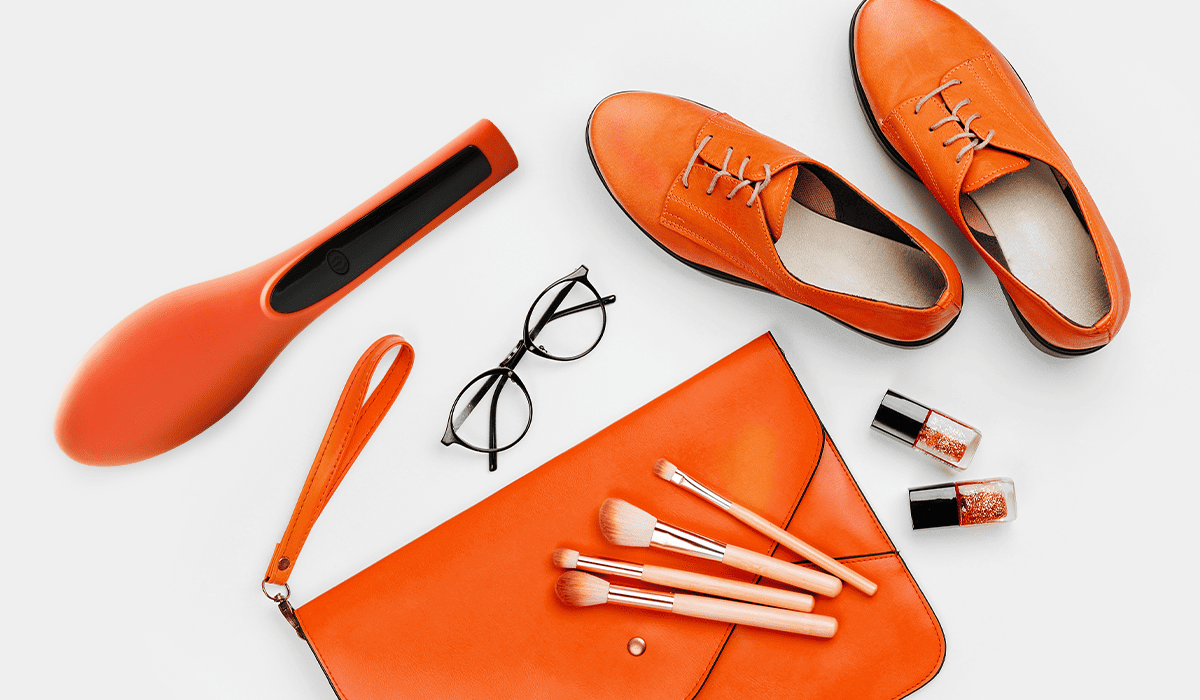 Evalectric straightening brush and accessories